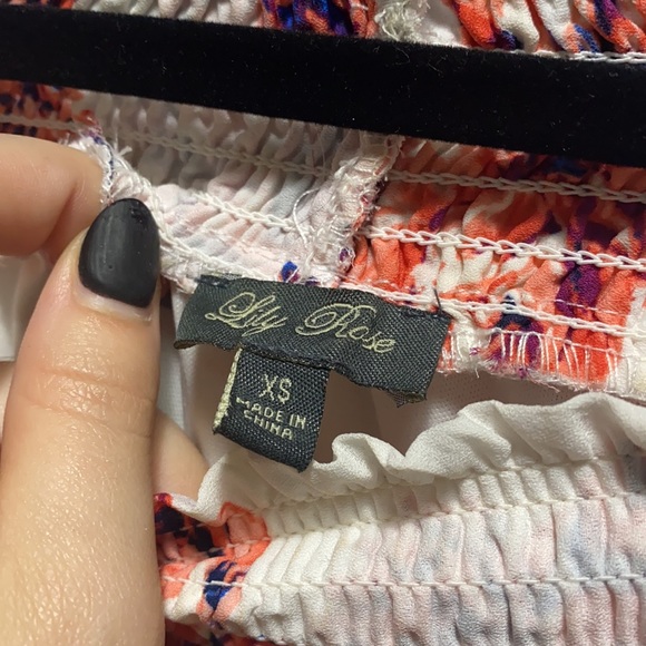 Off The Shoulder Floral Dress - Picture 3 of 4